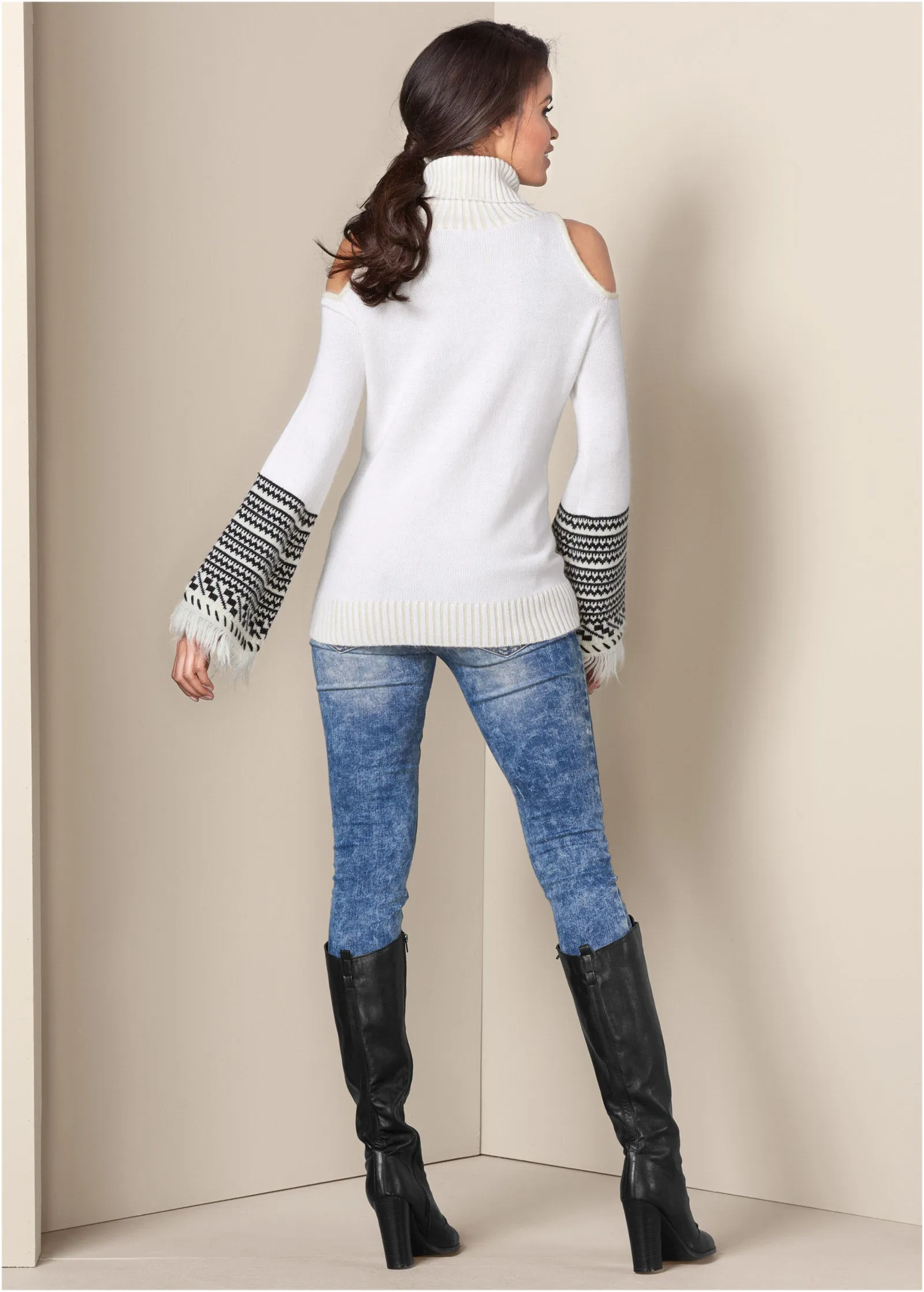 Cold-Shoulder Turtleneck Sweater - White & Black